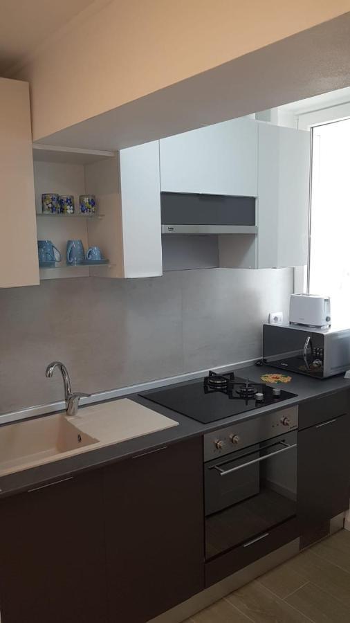 Water Lily Apartment - Self Check-In أرادايا المظهر الخارجي الصورة