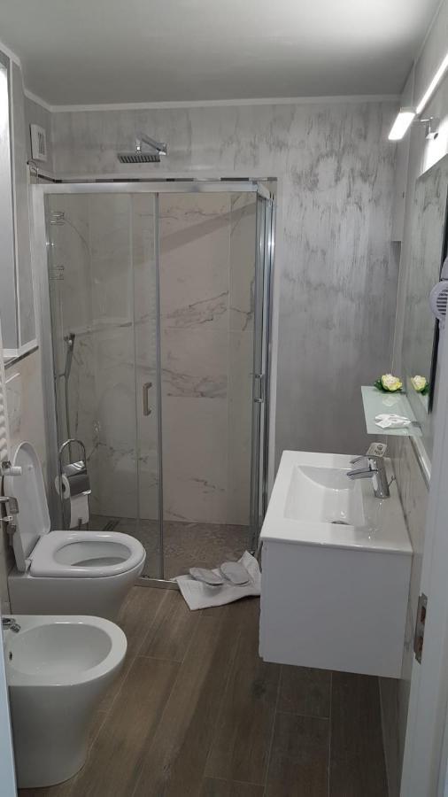 Water Lily Apartment - Self Check-In أرادايا المظهر الخارجي الصورة