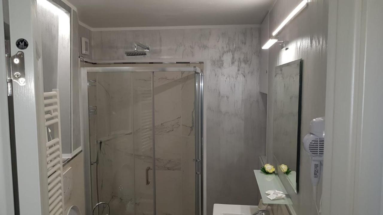 Water Lily Apartment - Self Check-In أرادايا المظهر الخارجي الصورة
