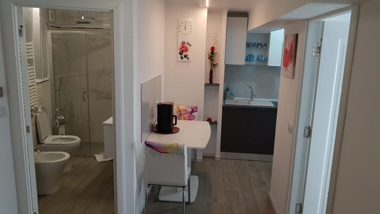 Water Lily Apartment - Self Check-In أرادايا المظهر الخارجي الصورة